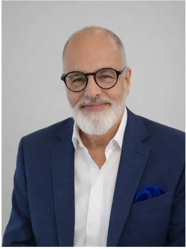 Honorio J. Padrón III headshot